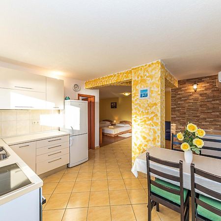 Rajcic Apartments Rogoznica  Zimmer foto